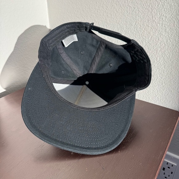 Vans Rose Graphic Snapback Hat – Black Floral Streetwear Skate - Picture 5 of 7